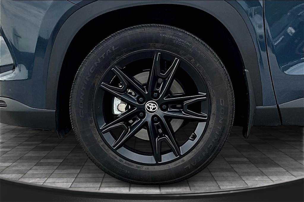 2024 Toyota Grand Highlander Limited photo 24
