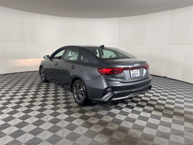 2023 Kia Forte LXS photo 7