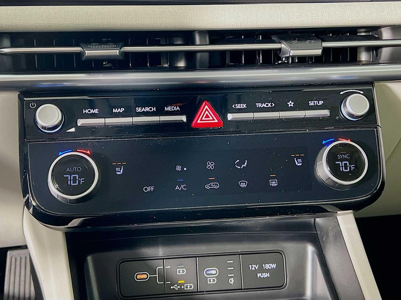 2025 Hyundai Tucson SEL Convenience photo 9