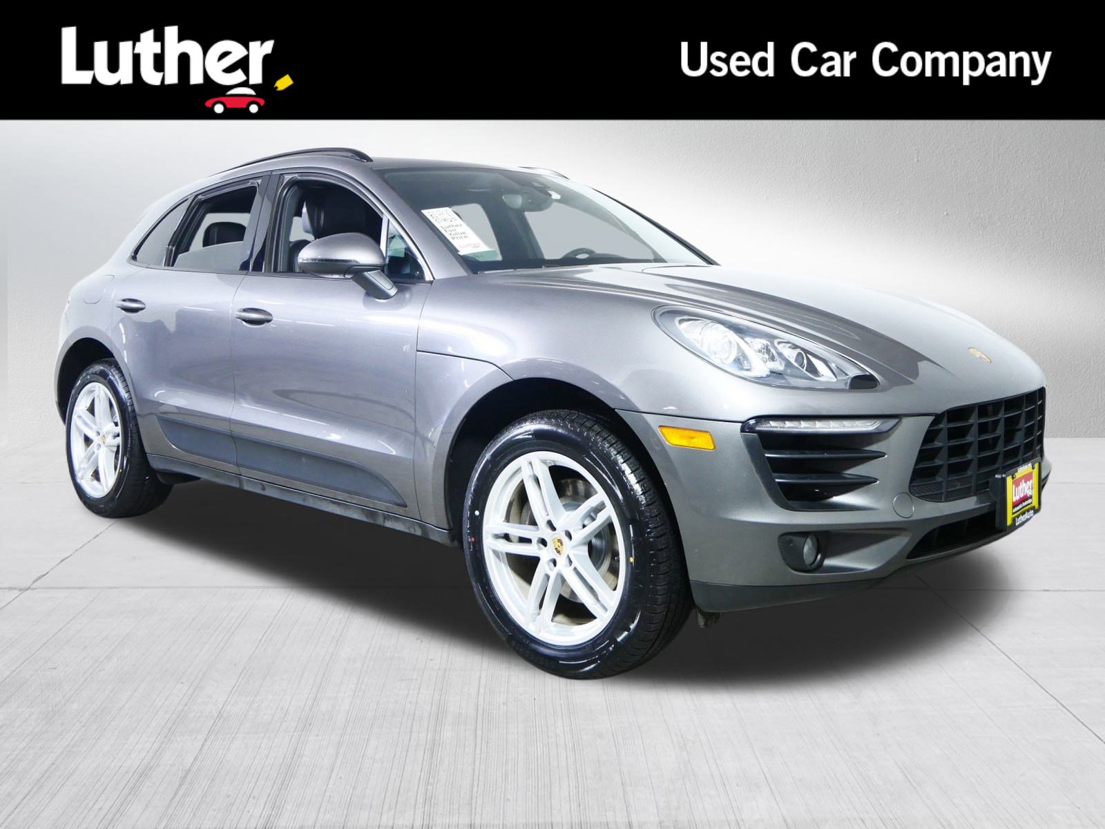 2018 Porsche Macan Base's photo