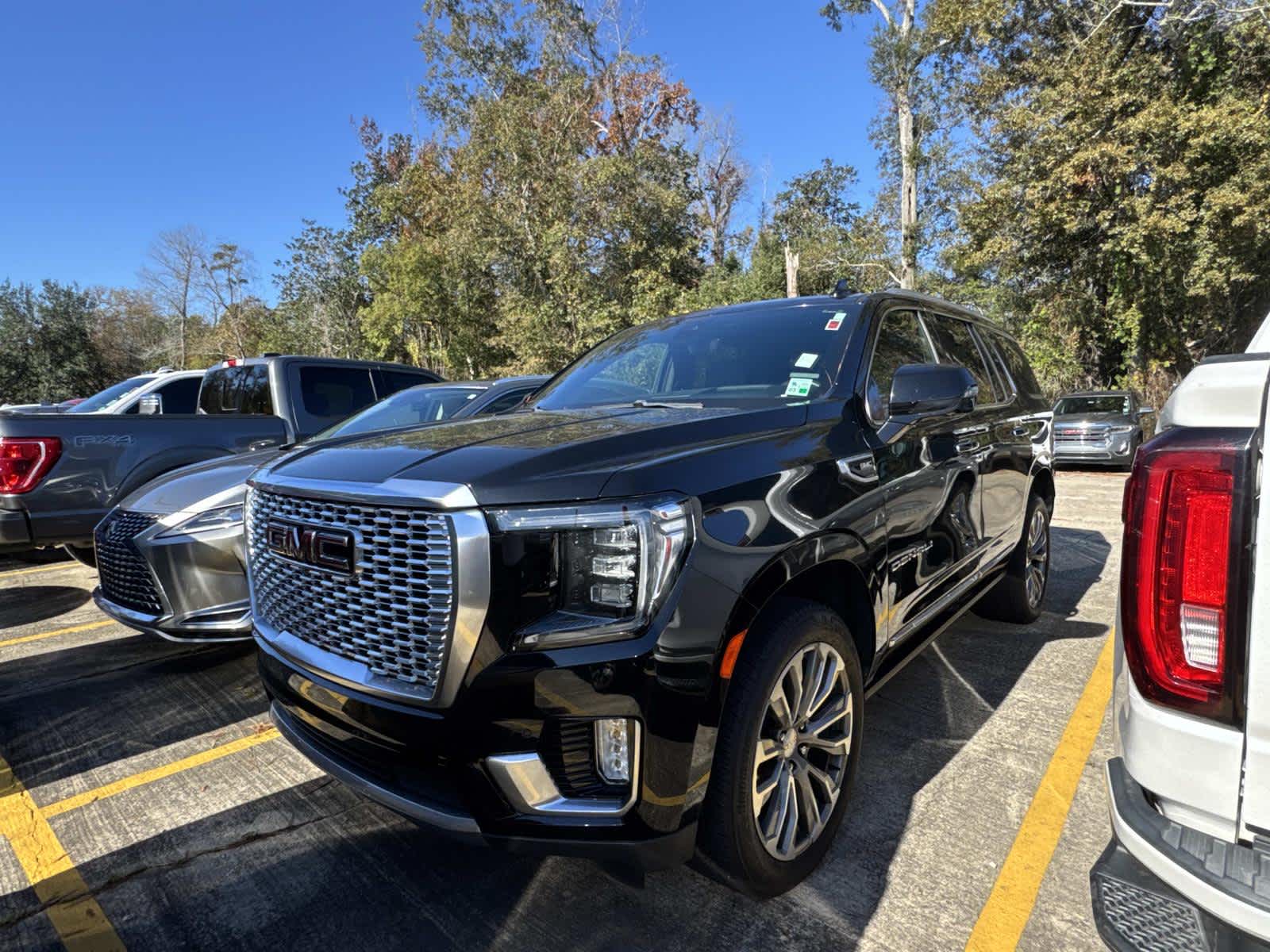 2021 GMC Yukon Denali's photo