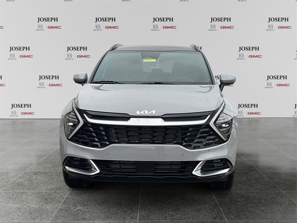 2023 Kia Sportage photo 2