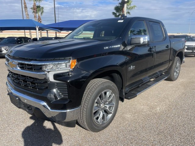 2026 Chevrolet Silverado 1500 LT photo 3