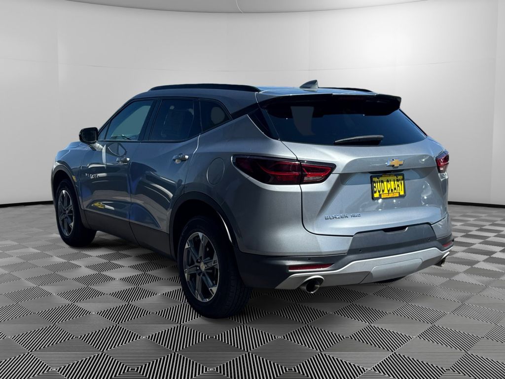 2024 Chevrolet Blazer 3LT photo 3