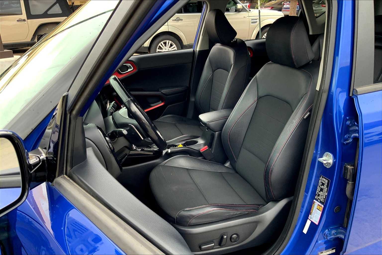 2020 Kia Soul GT-Line Turbo photo 7