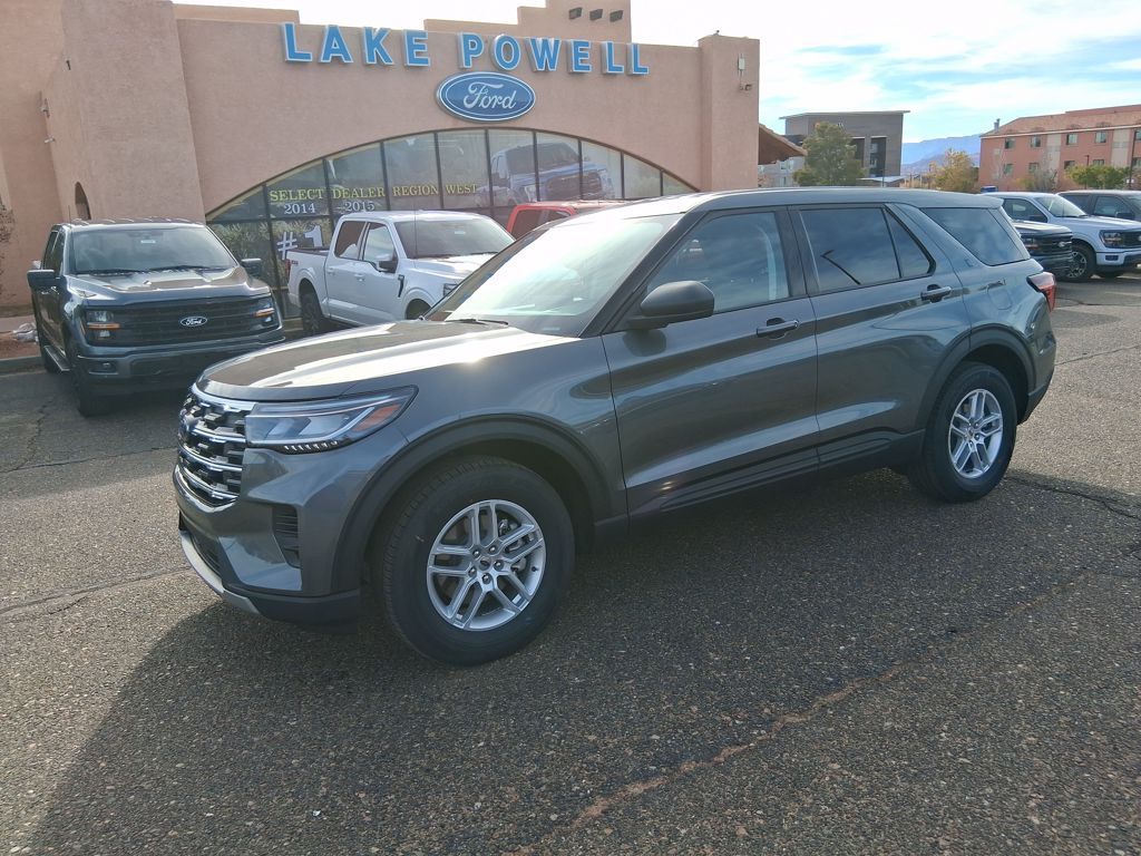2026 Ford Explorer's photo