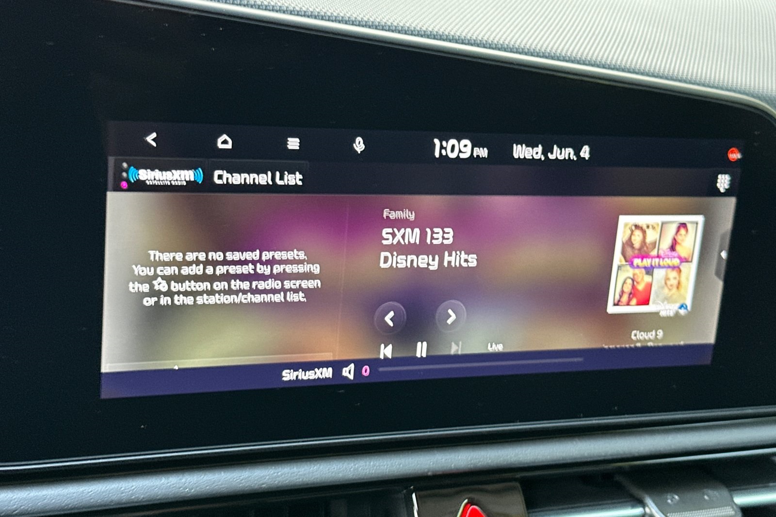 2025 Kia Niro EV Wind photo 13