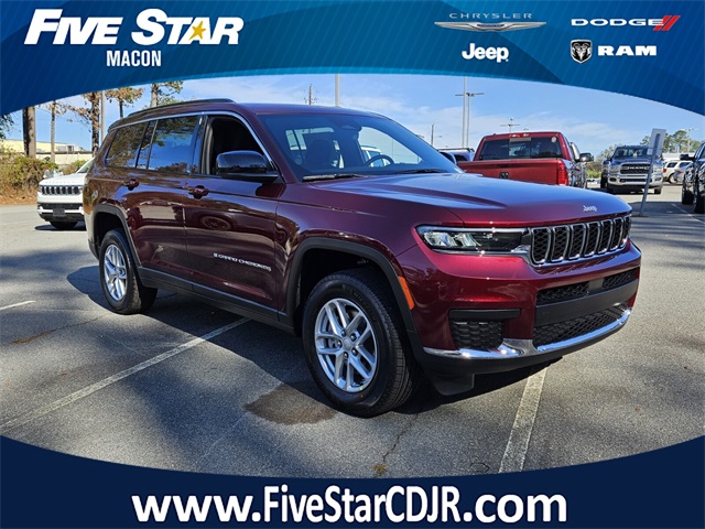 2025 Jeep Grand Cherokee L Laredo's photo