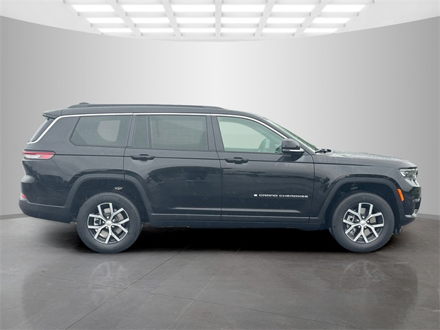 2025 Jeep Grand Cherokee Limited photo 6