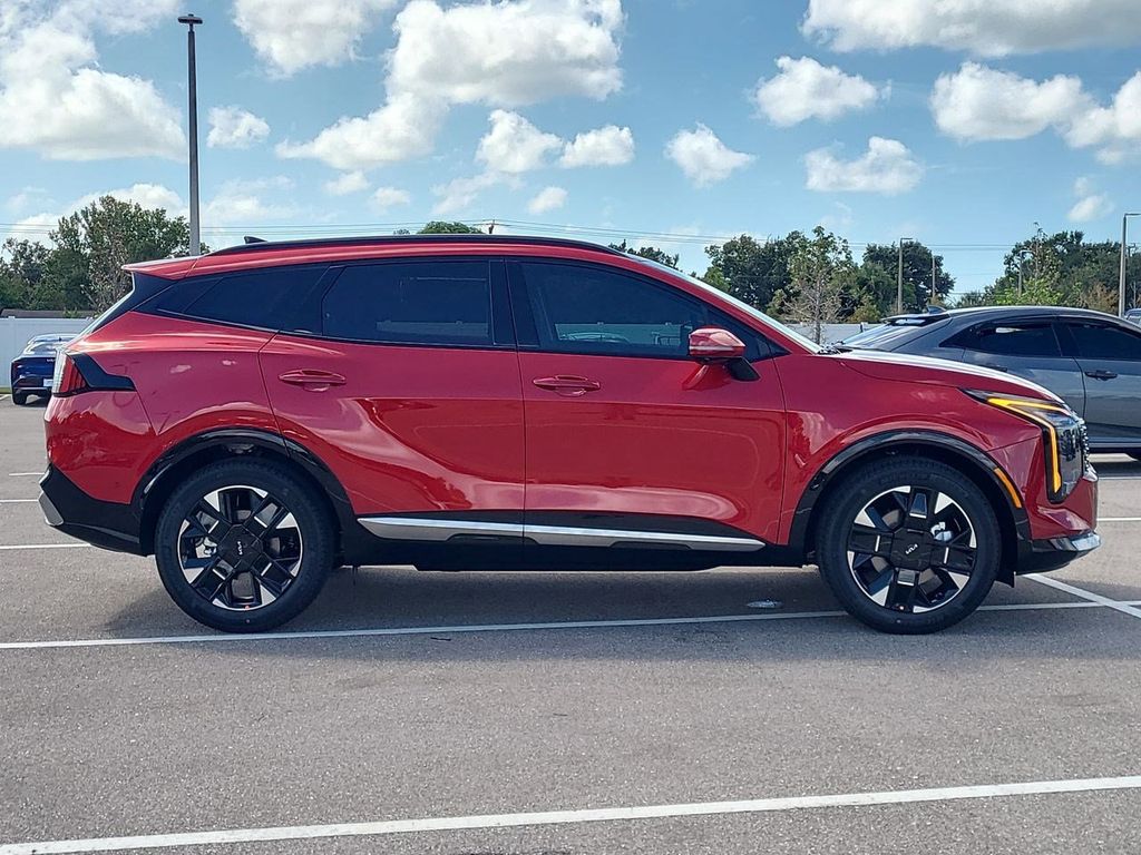 2026 Kia Sportage SX Prestige photo 4