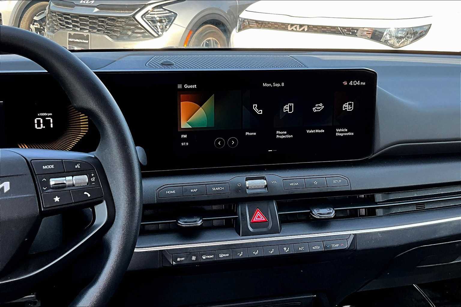 2025 Kia K4 LXS photo 6
