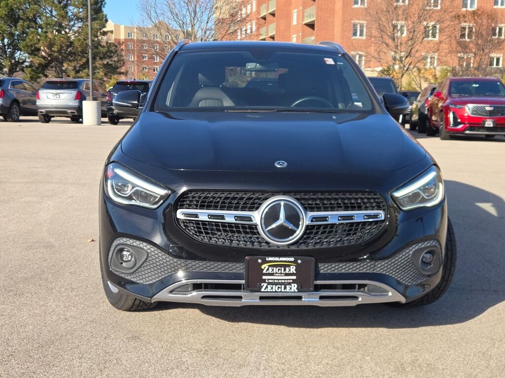 2022 Mercedes Benz GLA 250 4MATIC photo 2
