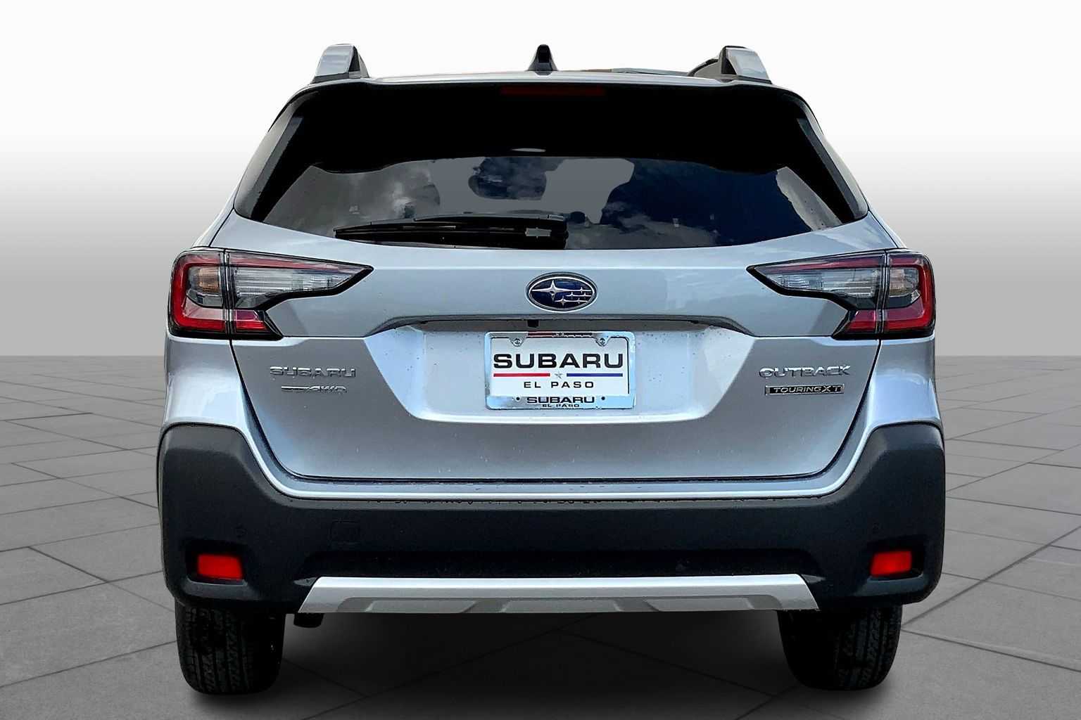 2025 Subaru Outback Touring XT photo 4