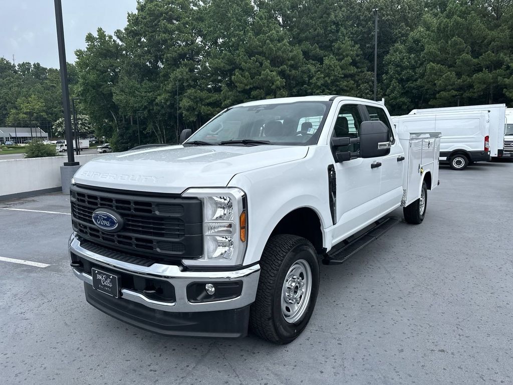 2024 Ford F-250 XL photo 3