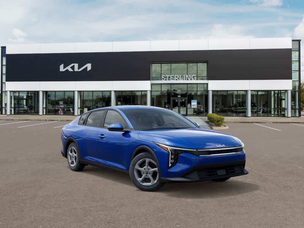 2025 Kia K4 LXS's photo