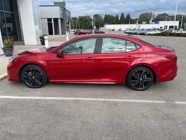 2025 Toyota Camry XSE photo 11