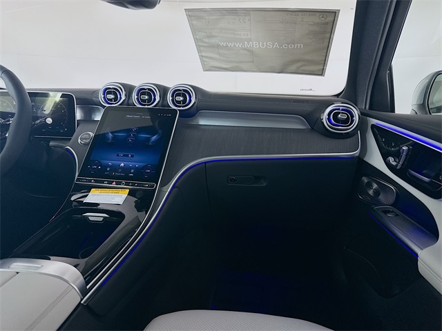2026 Mercedes Benz GLC 300 photo 21