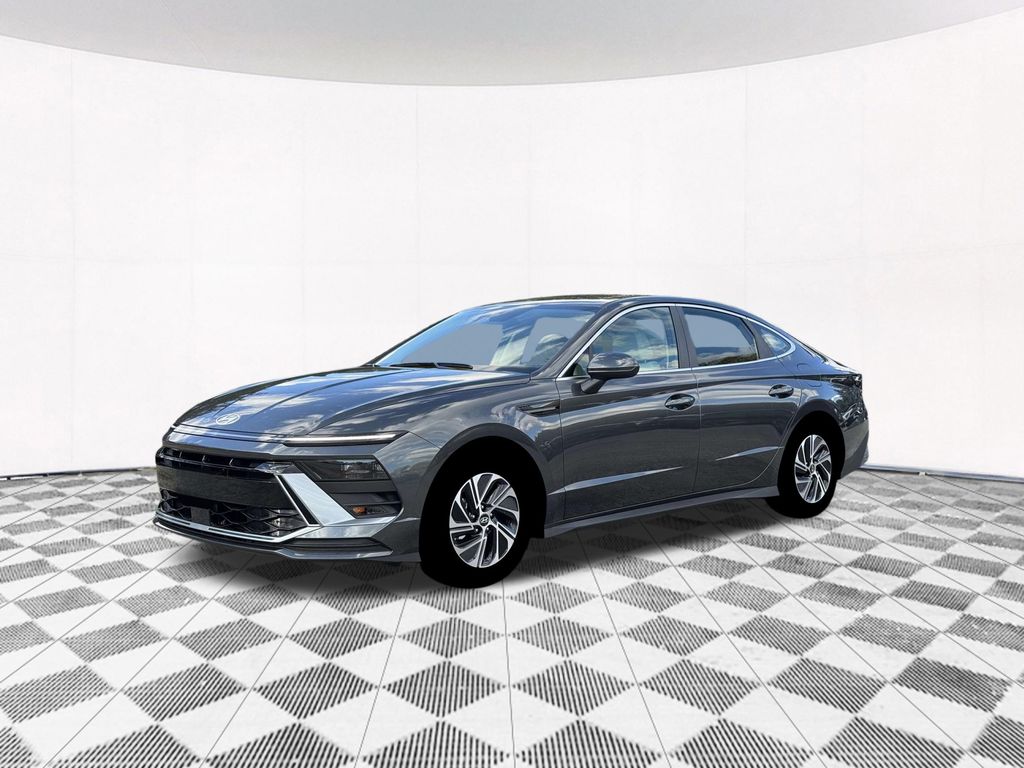 2026 Hyundai Sonata Hybrid Blue photo 2