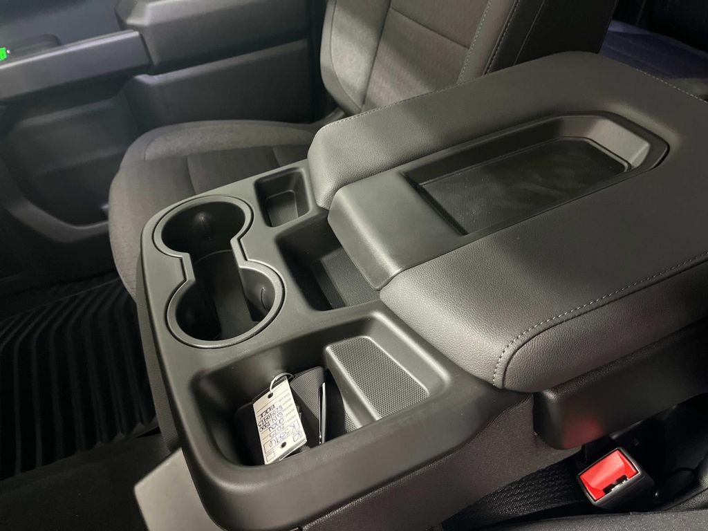 2025 Chevrolet Silverado 1500 Custom Rally Edition photo 25