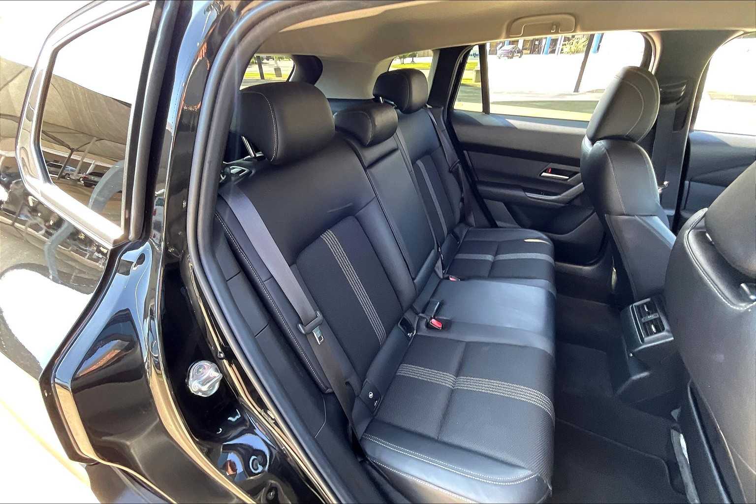 2024 Mazda CX-50 2.5 S Preferred photo 18