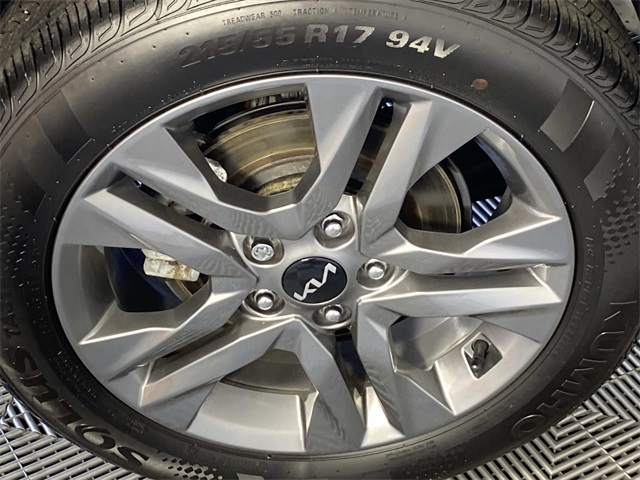 2023 Kia Seltos LX photo 26