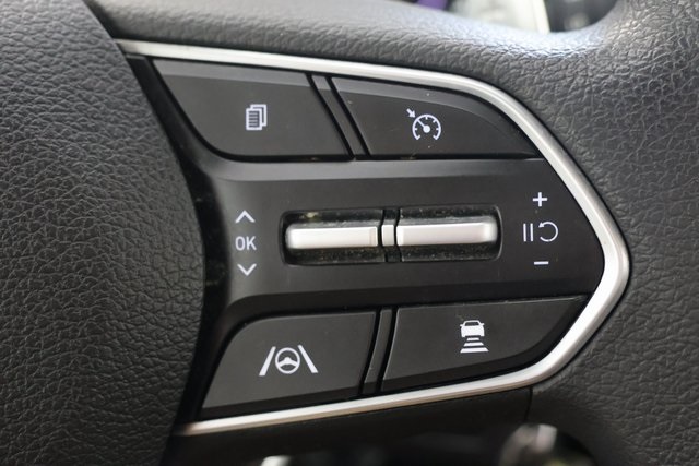 2021 Hyundai Santa Fe SE photo 12
