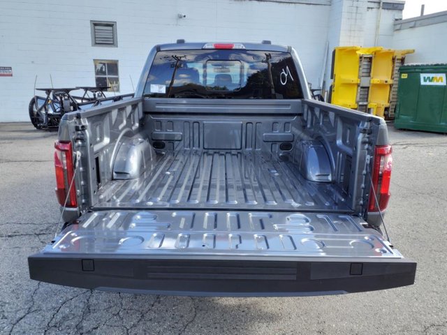New 2024 Carbonized Gray Metallic Ford XLT image 25
