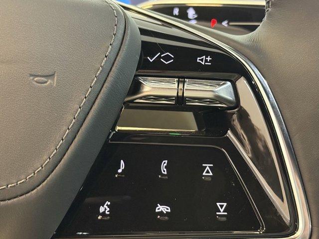 2026 Cadillac Lyriq photo 27