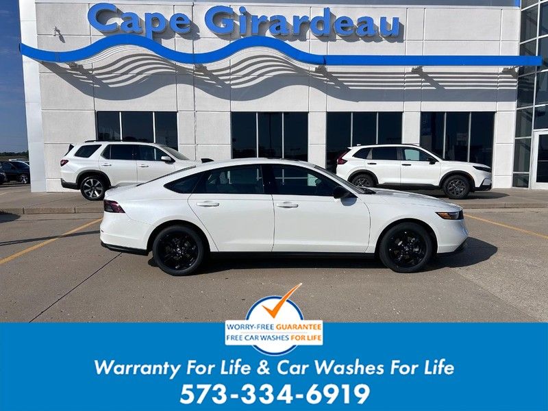 2025 Honda Accord SE's photo