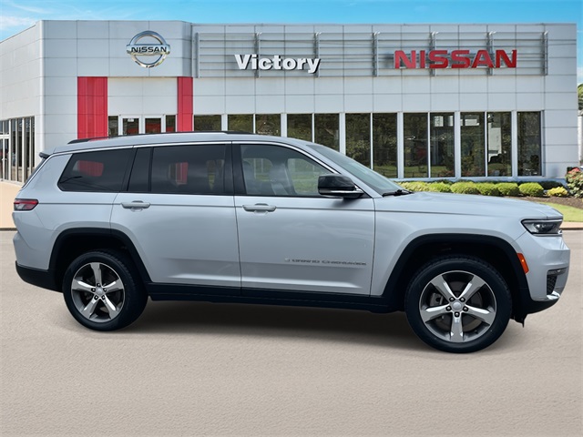 2021 Jeep Grand Cherokee Limited photo 2