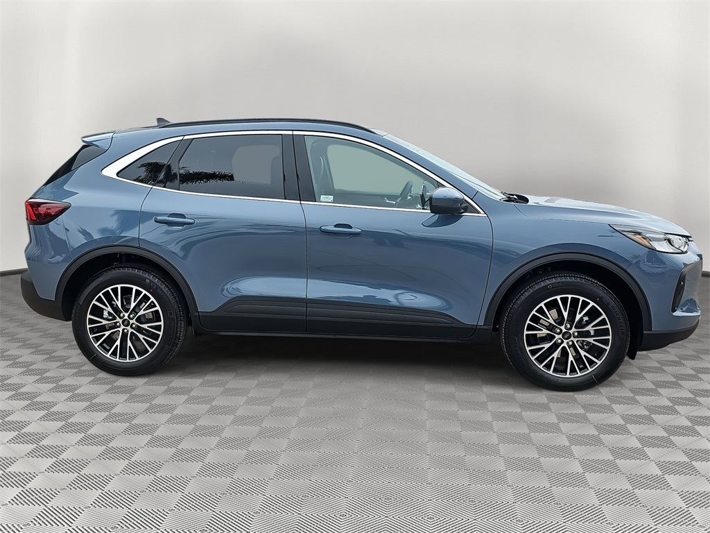 2025 Ford Escape Plug-In Hybrid Base photo 2