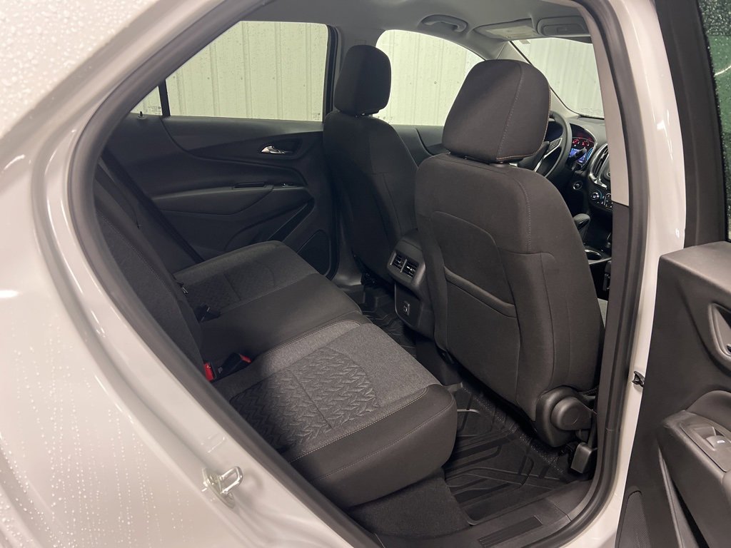 2023 Chevrolet Equinox LT photo 10