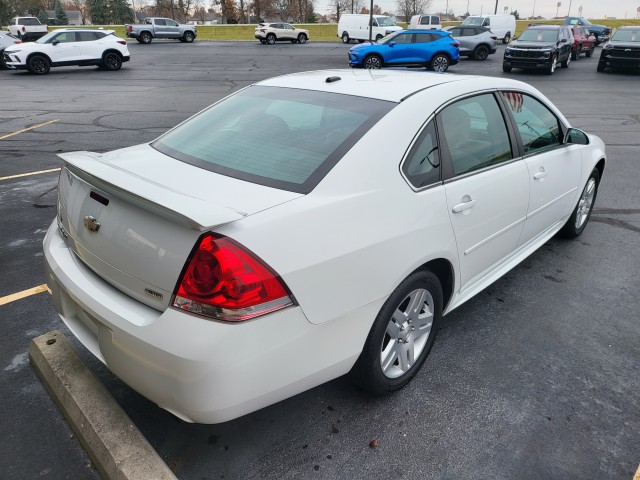 2014 Chevrolet Impala Limited Fleet photo 3