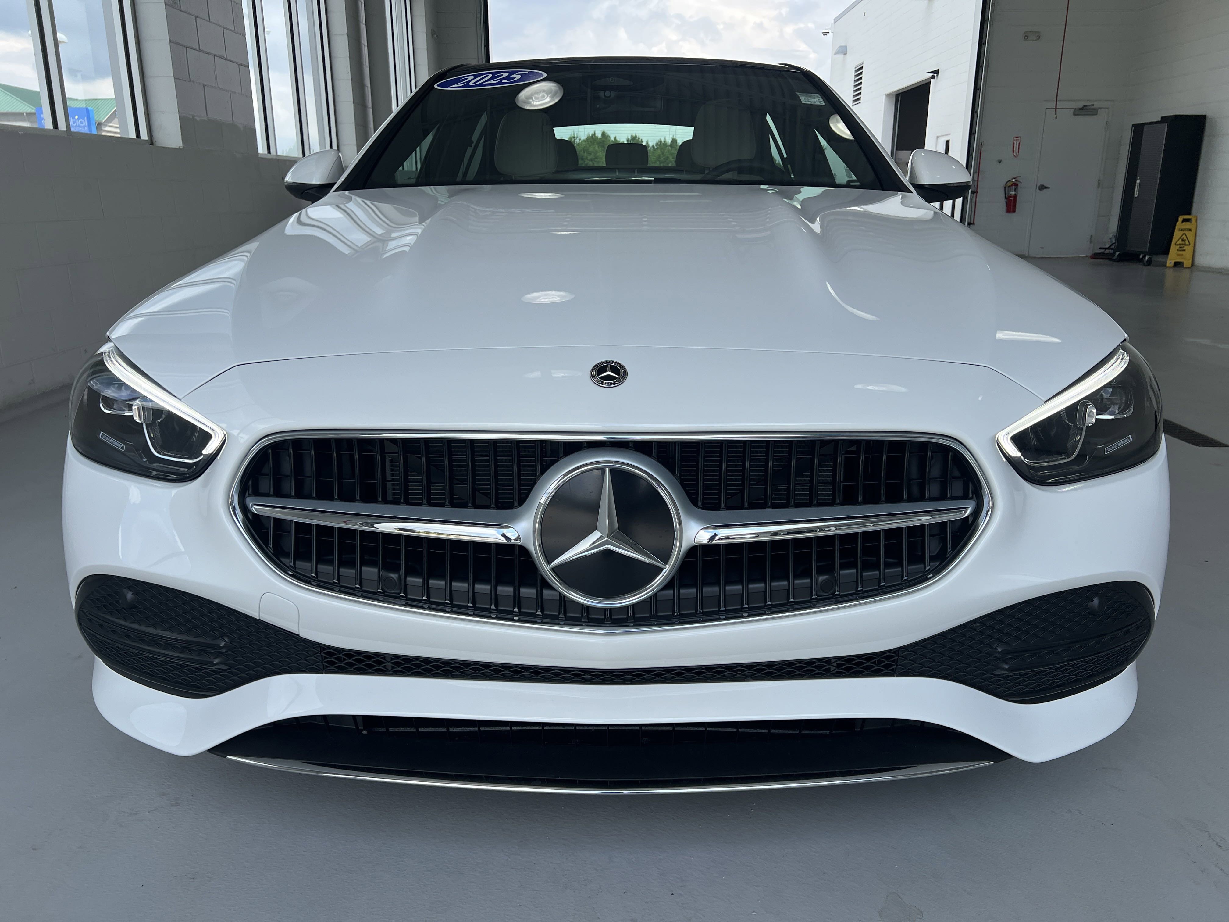 2025 Mercedes Benz C 300 photo 4