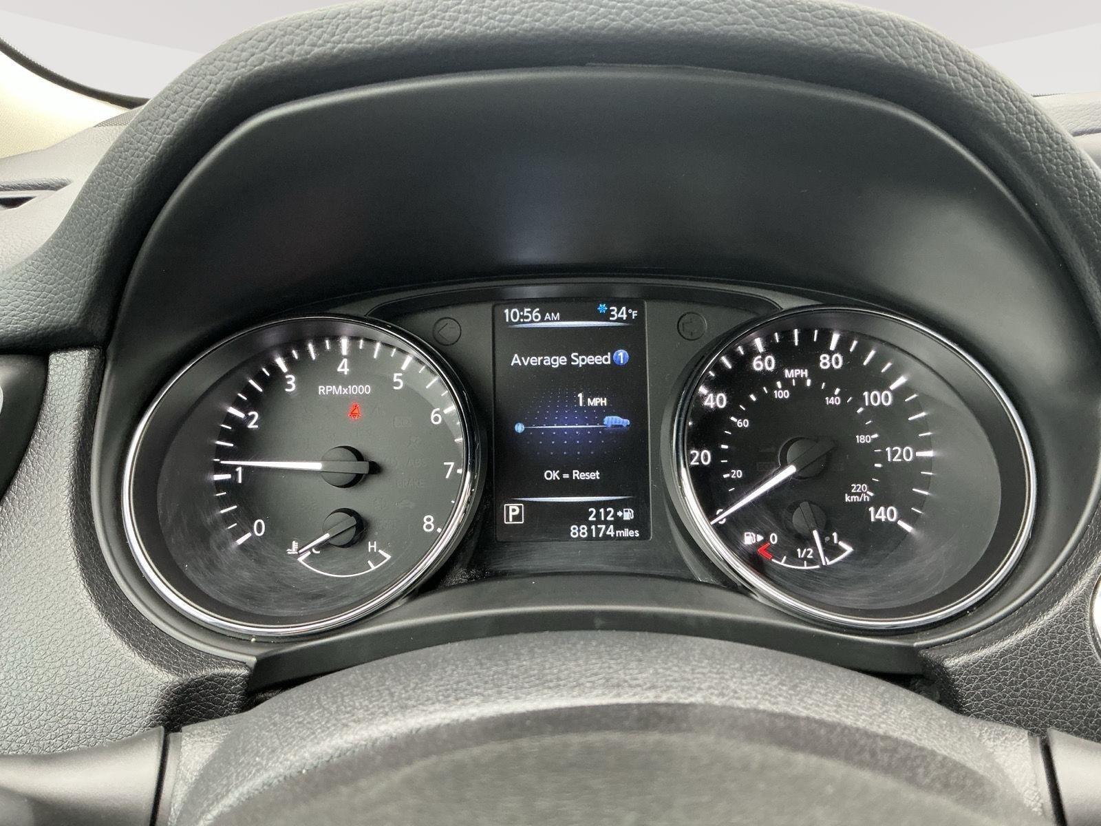 Used 2017 Nissan Rogue SL with VIN 5N1AT2MVXHC873936 for sale in La Vista, NE