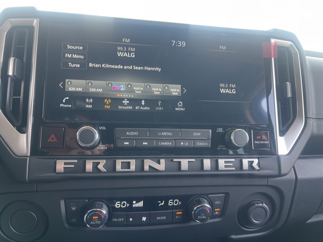 2025 Nissan Frontier Crew Cab SV photo 14