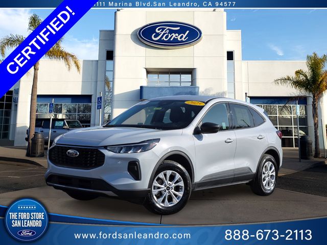 2025 Ford Escape Active's photo