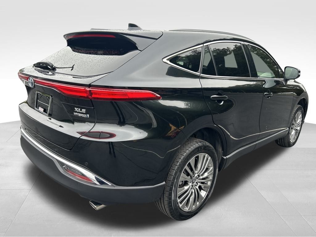 2022 Toyota Venza XLE photo 5