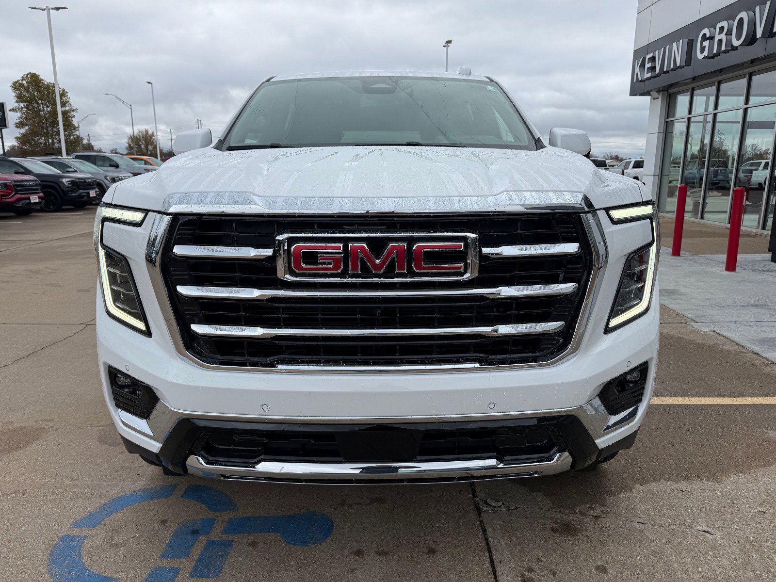 2026 Gmc Yukon XL photo 2