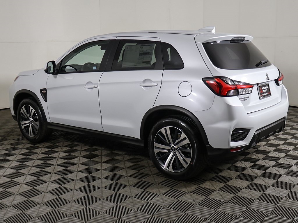 2025 Mitsubishi Outlander Sport ES SE LE photo 5