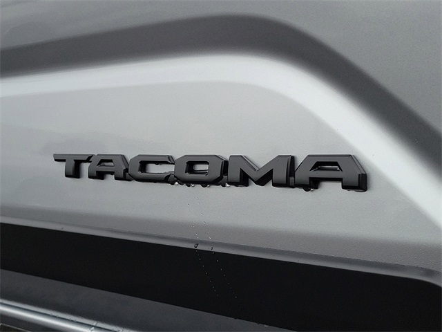 2025 Toyota Tacoma TRD Off-Road Double Cab photo 6