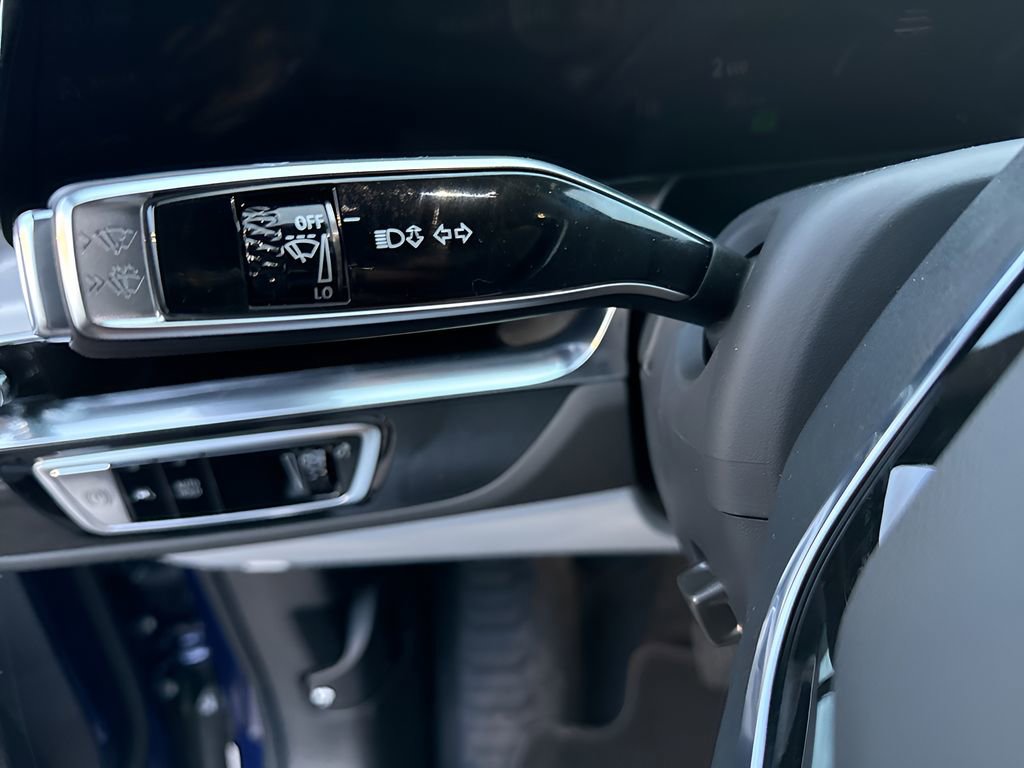 2025 Cadillac Lyriq Sport photo 23
