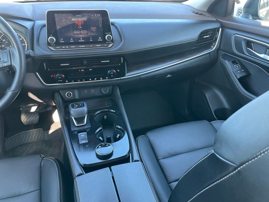 2023 Nissan Rogue SL photo 6