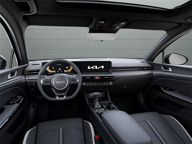 2025 Kia K5 GT-Line photo 12