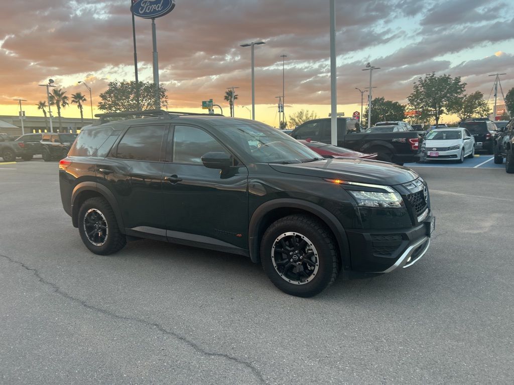 2025 Nissan Pathfinder Rock Creek photo 4