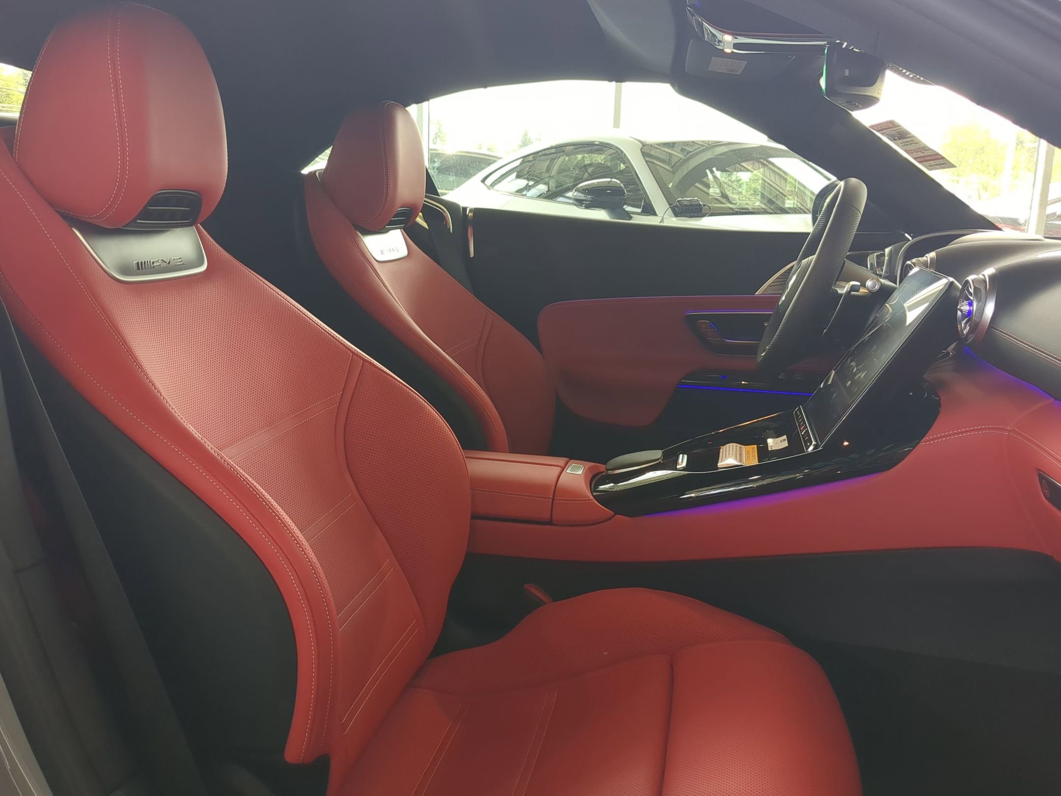 2025 Mercedes Benz SL AMG 63 photo 14