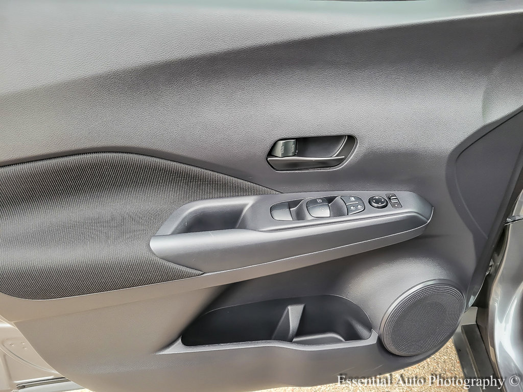 2024 NISSAN KICKS - Image 16