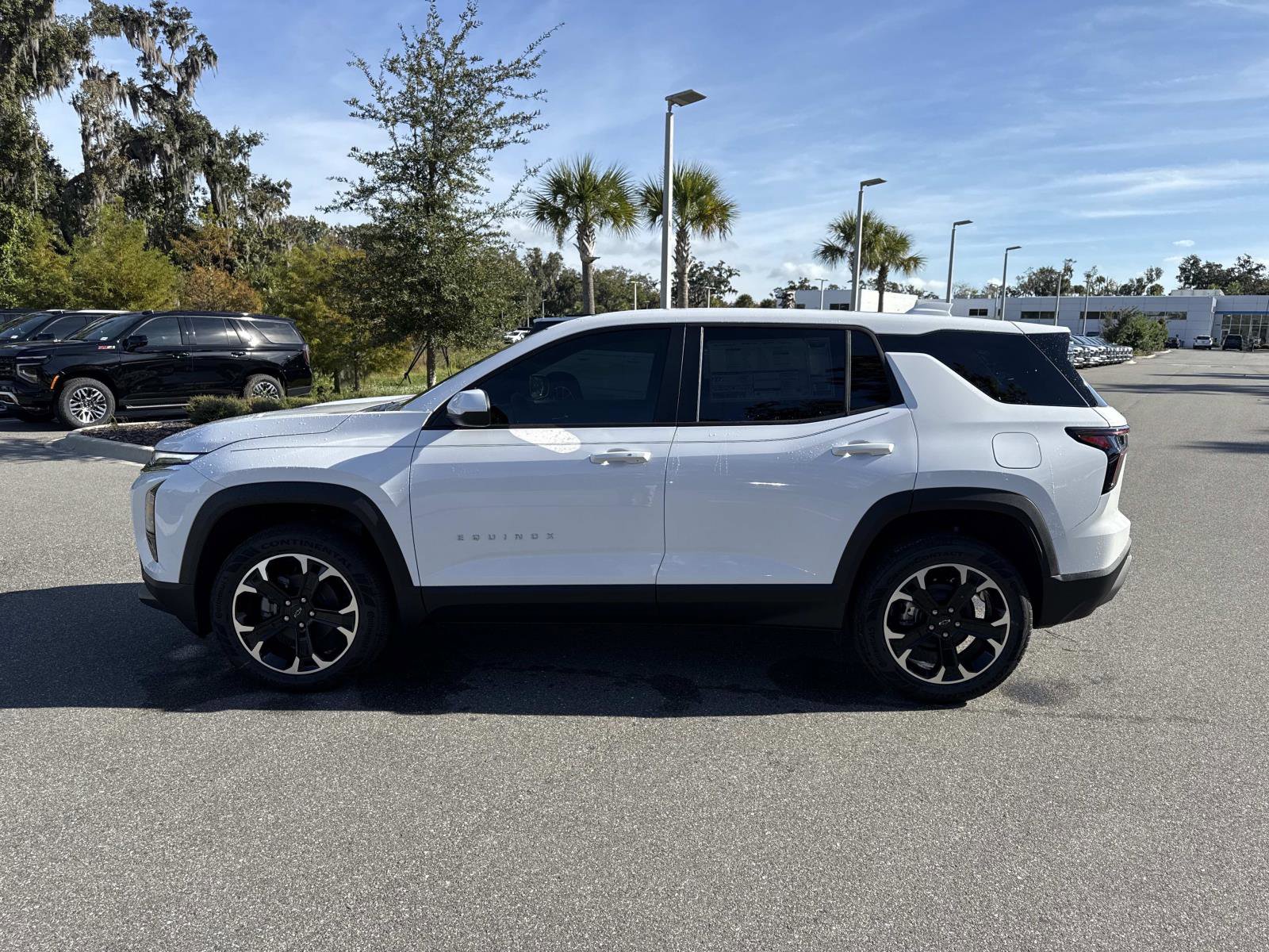 2026 Chevrolet Equinox LT photo 3