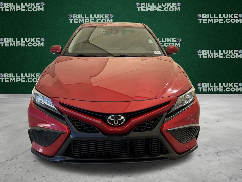 2021 Toyota Camry SE photo 4