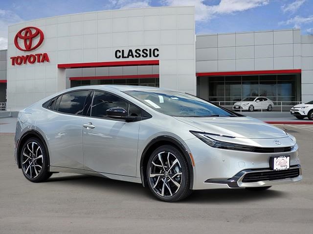 2026 Toyota Prius XSE's photo